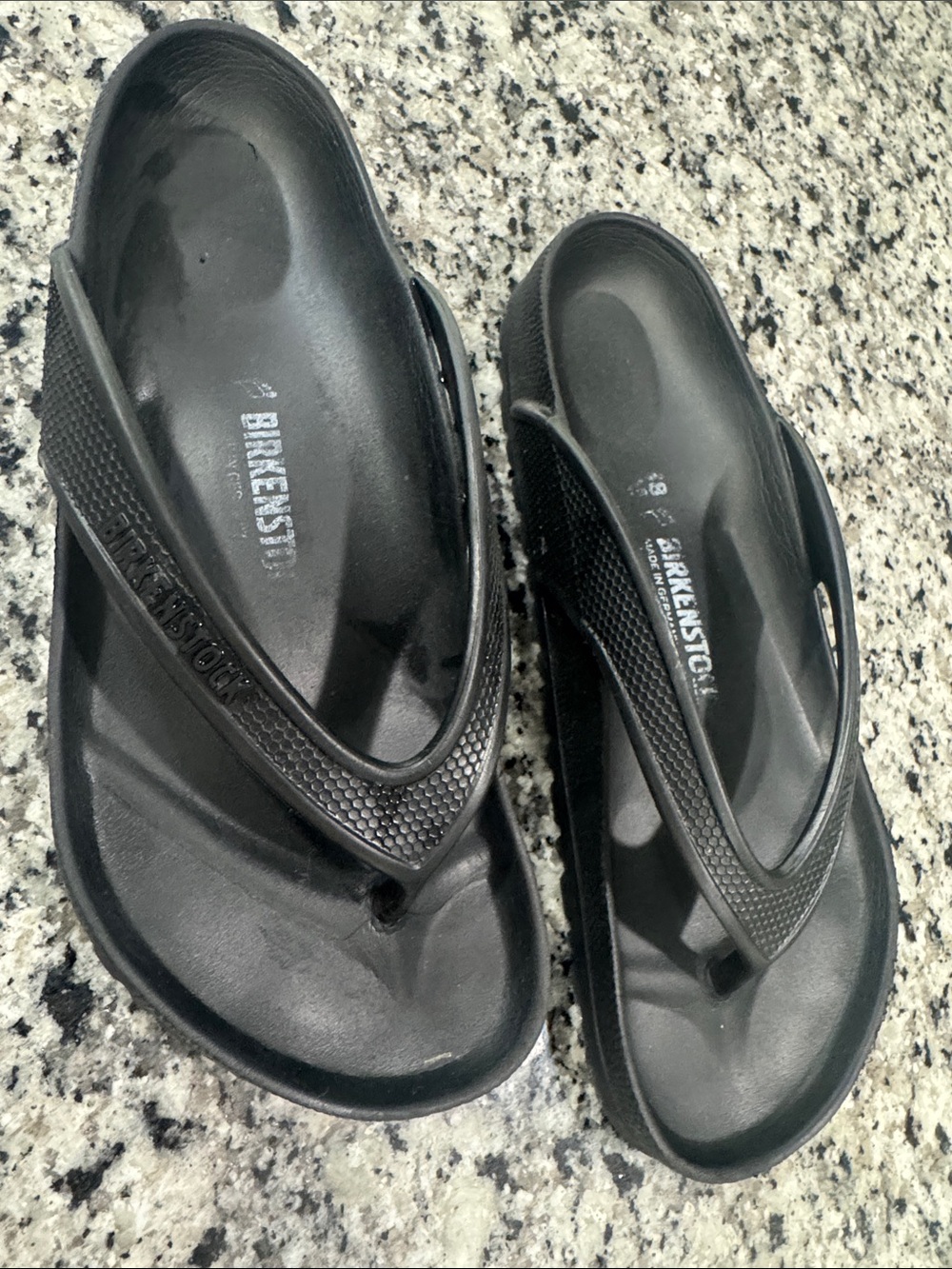 Birkenstock Black Women’s EVA Thong Sandals Size 8 - Picture 3 of 7
